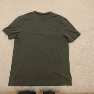Lululemon t shirt for men